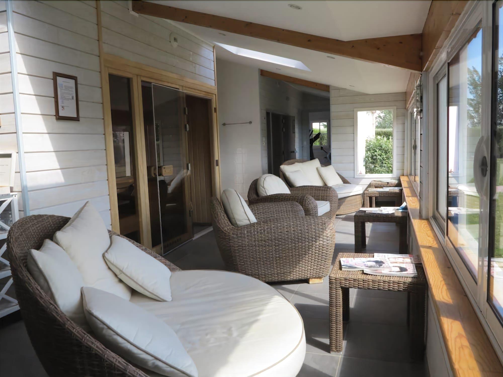 La Desirade - Hotel, Spa & Restaurant Bangor Exteriör bild